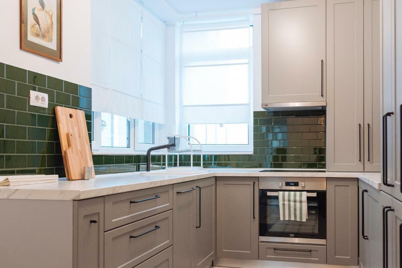 בוקרשט Brezoianu Spacious Flat מראה חיצוני תמונה