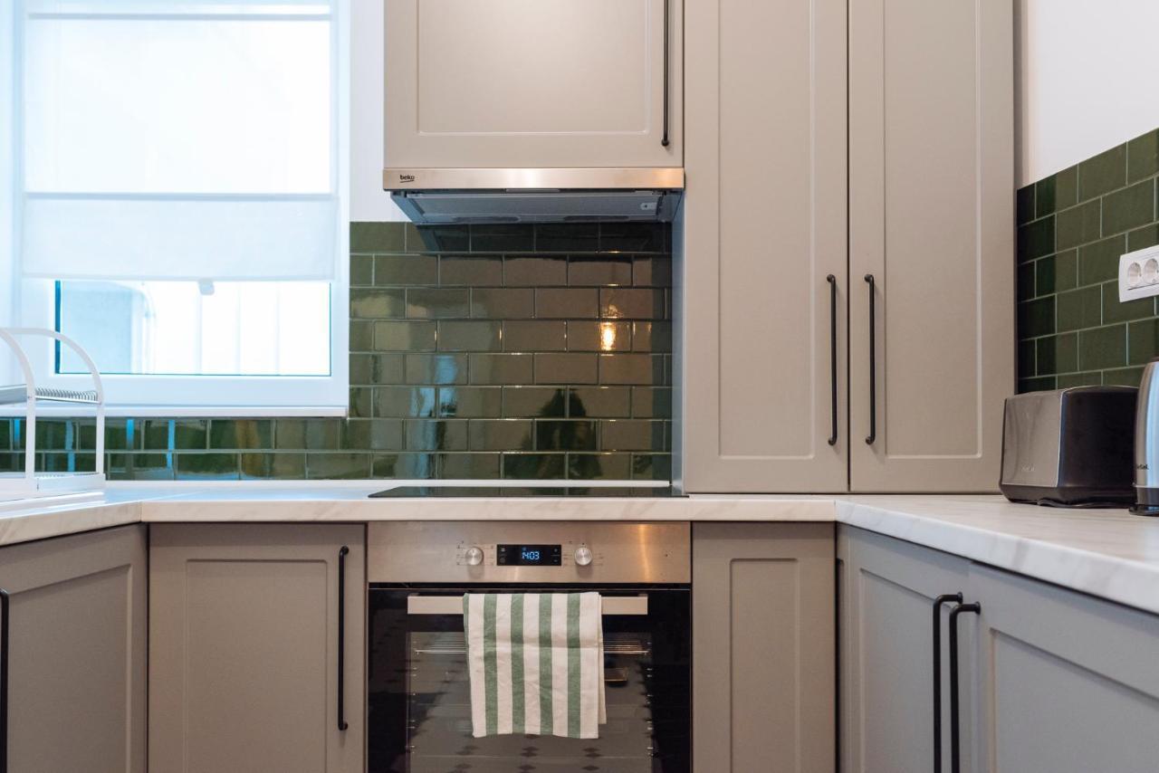 בוקרשט Brezoianu Spacious Flat מראה חיצוני תמונה